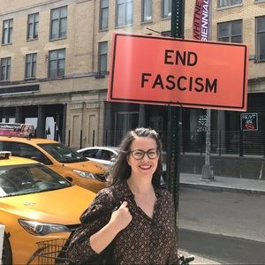 Meet your Posher, Jennifer